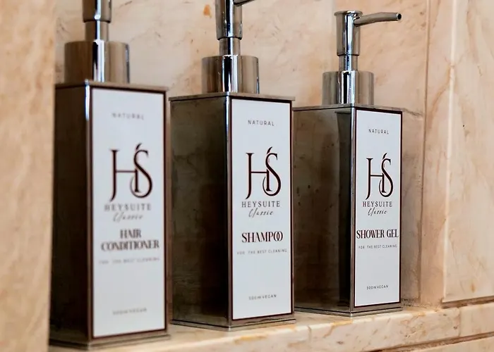 Heysuite Classic - Luxury House - Navona بيت ضيافة