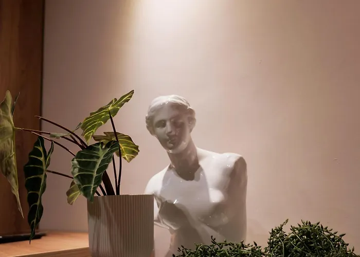 Heysuite Classic - Luxury House - Navona 4*