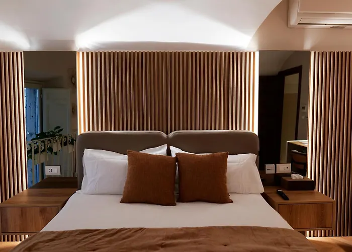 Heysuite Classic - Luxury House - Navona بيت ضيافة 4*