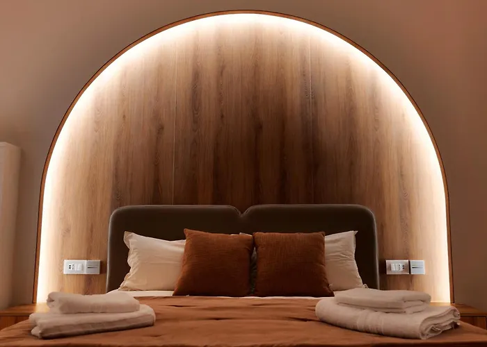 Heysuite Classic - Luxury House - Navona بيت ضيافة 4*